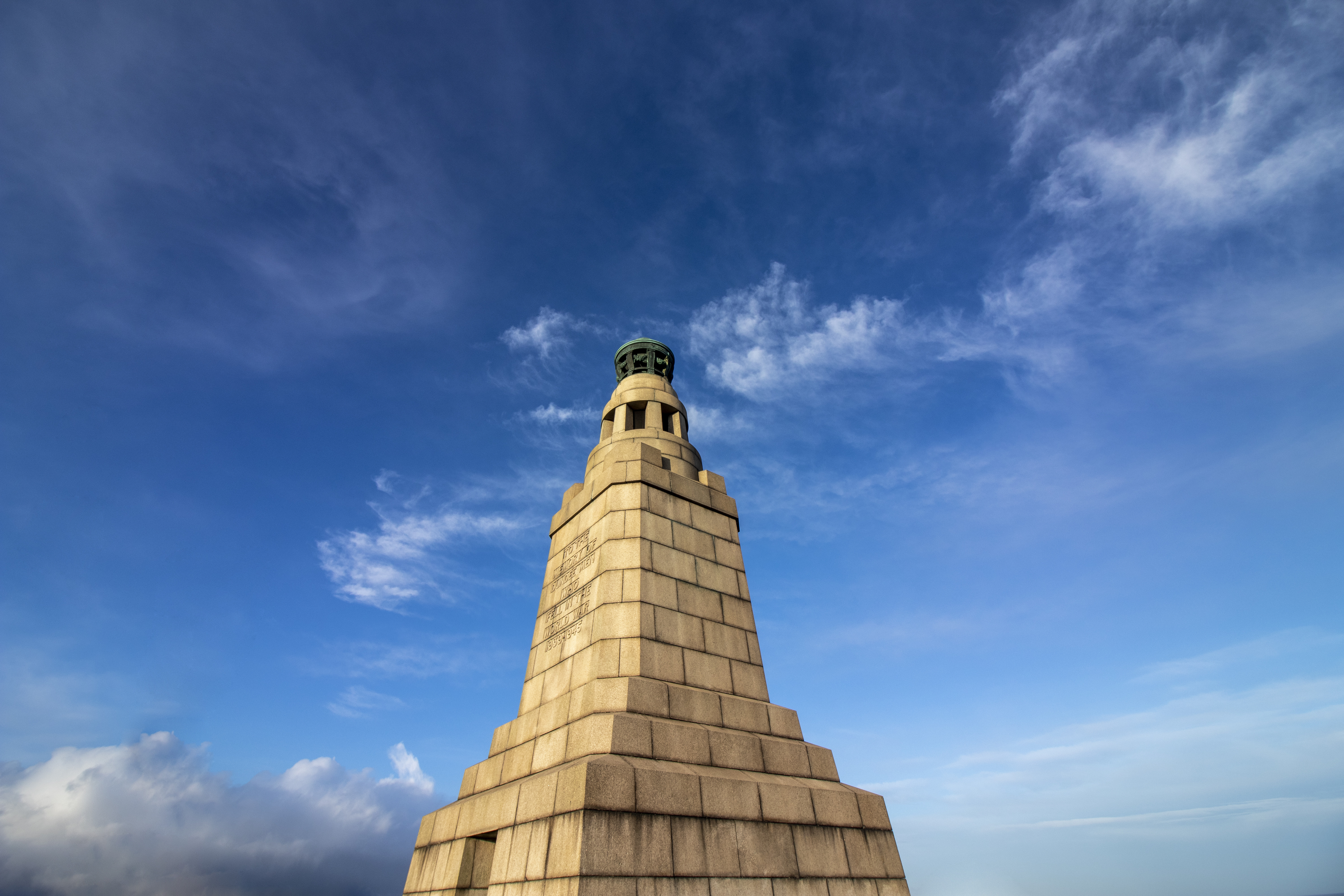 Dundee Law